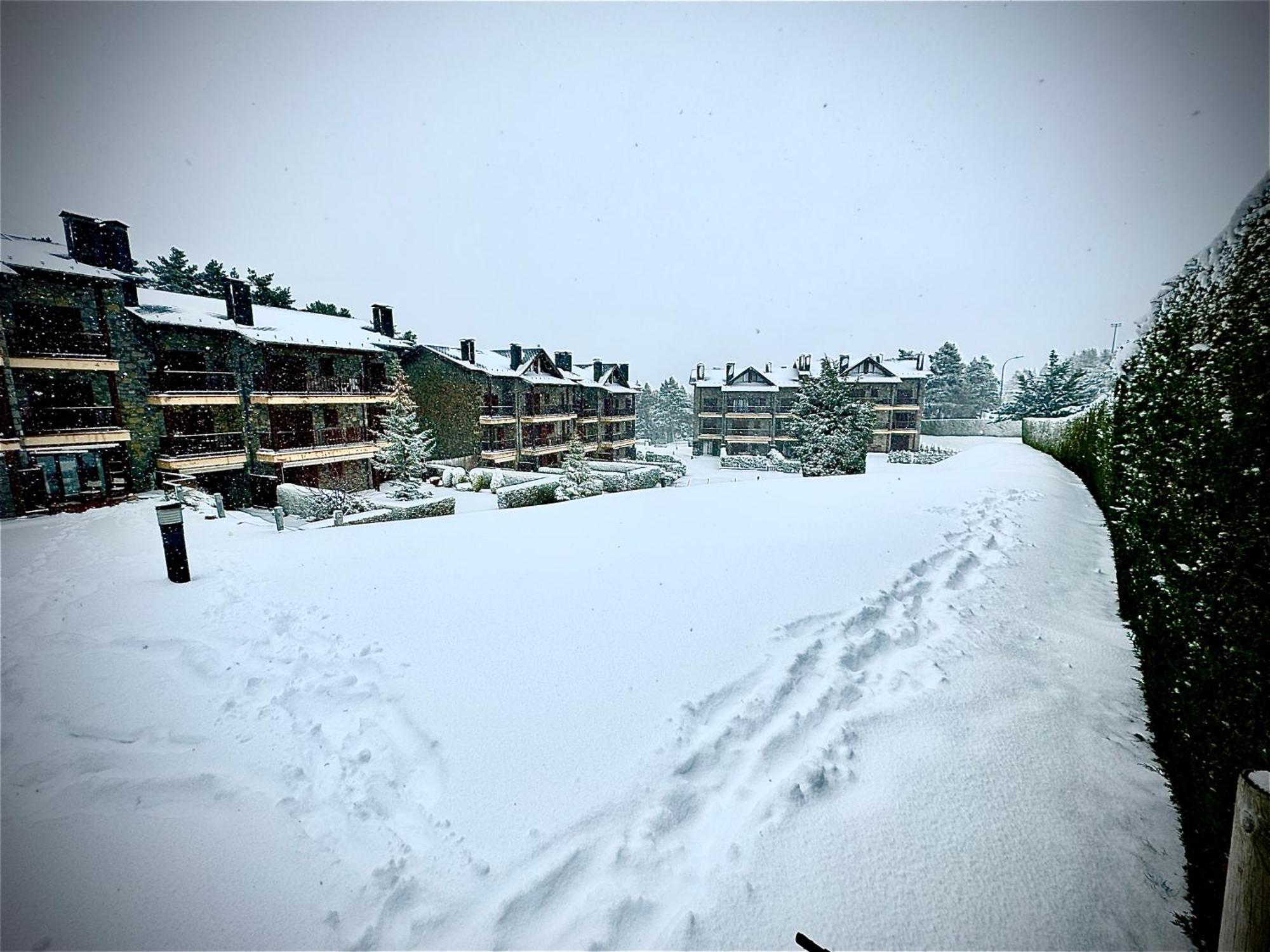 Residencia Pista Llarga Apartamento La Molina  Exterior foto