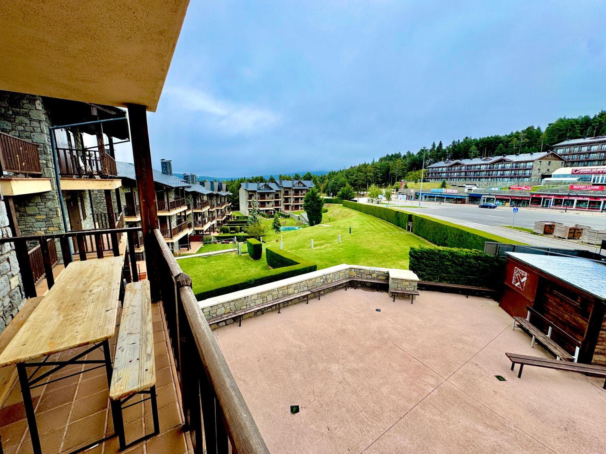 Residencia Pista Llarga Apartamento La Molina  Exterior foto