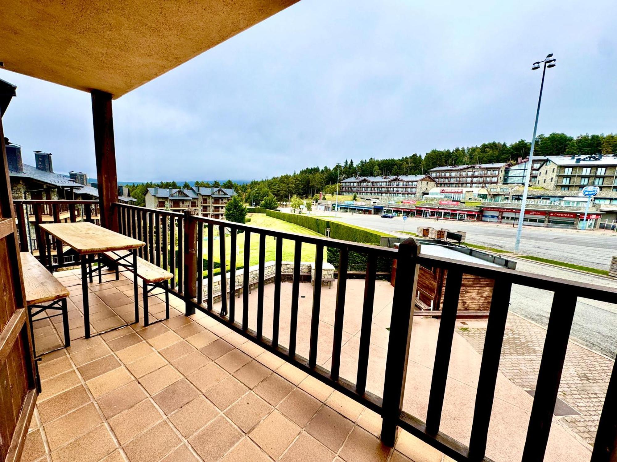 Residencia Pista Llarga Apartamento La Molina  Exterior foto